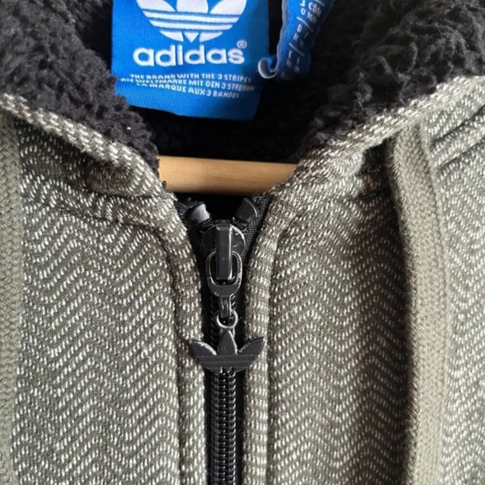 Adidas Sherpa Lined Zip Up Hooded Jacket Medium Green Chevron - Picture 10 of 15